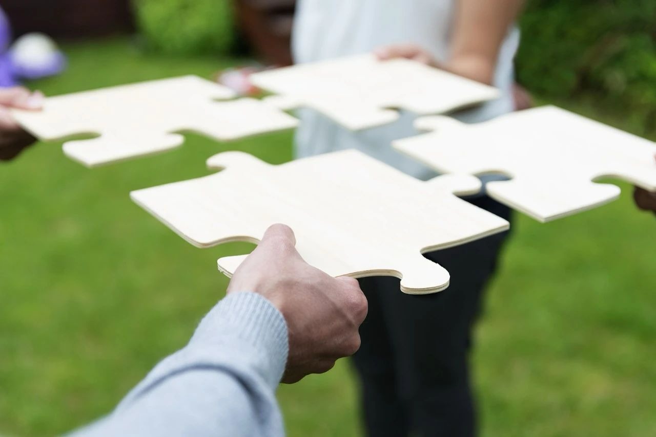 怎样构建新型协调劳动关系？？？手艺前进的双刃剑与未来的劳动力市场 | 学术安博电竞