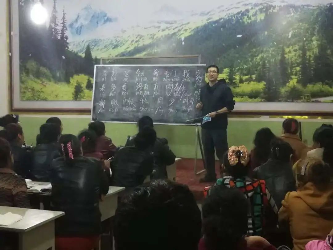 8E63FE53C38625F43CFF0EA5816_594E4BCF_151EF