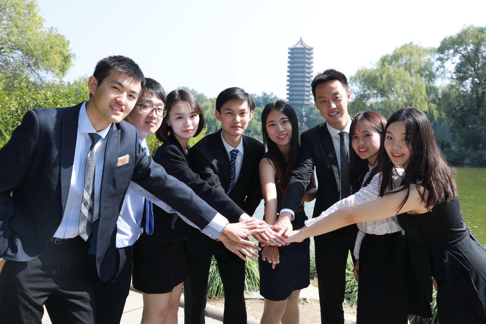 D679EF48C5063F9090F2D5BFD9C_F05C99EC_2E9E4