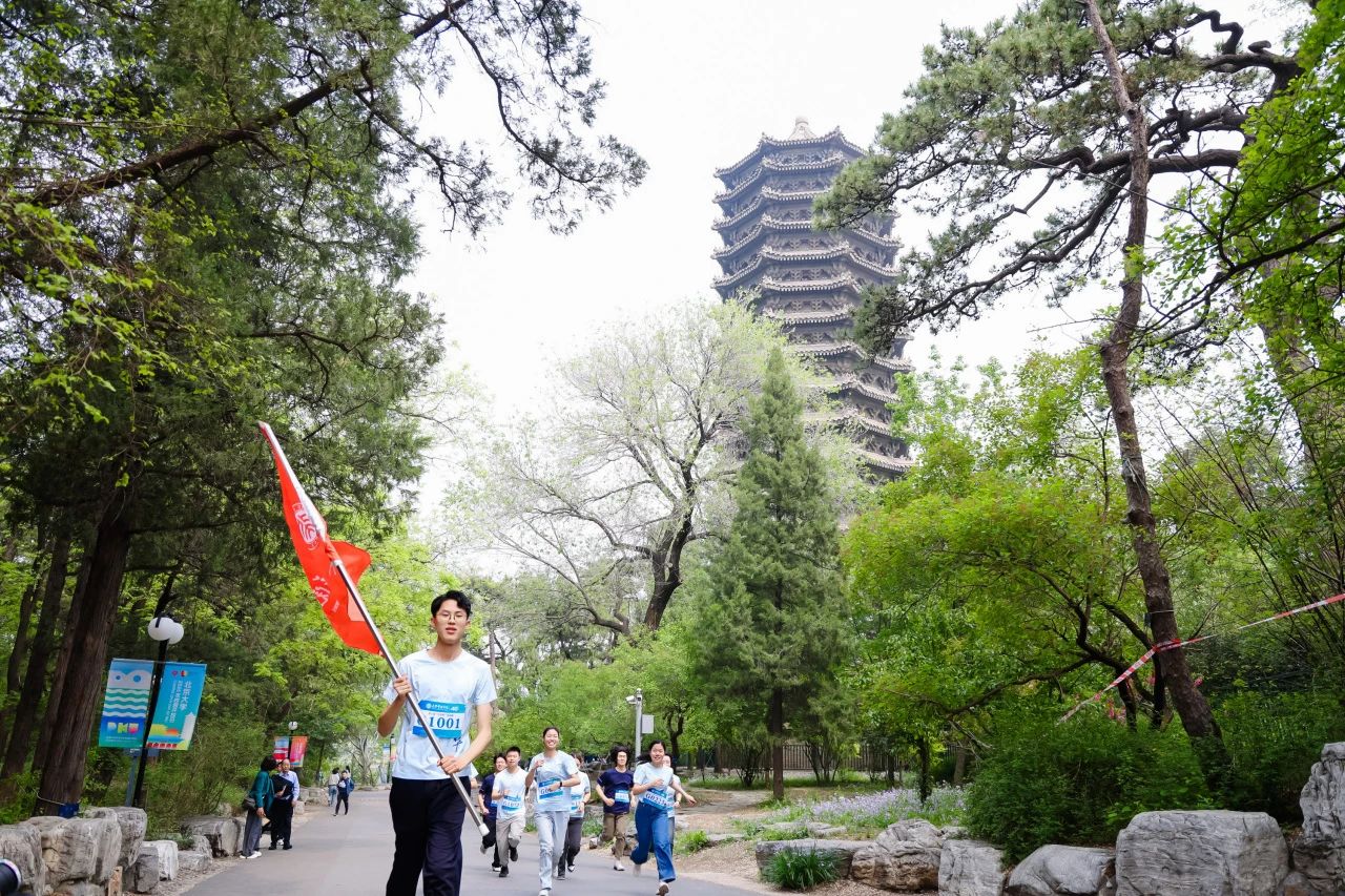 CB1FCCD5FA8CBEF7E1E63EC2F41_F18FF1D4_57C34