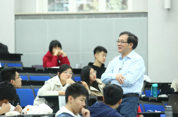 7DCC730365739B96E73B159D798_D596BC7B_5F058