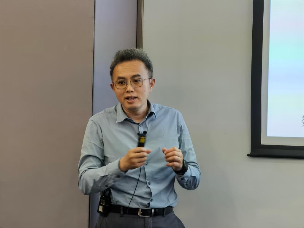 52781492EB836AC0B7F4917326C_4278DDF4_A3F4